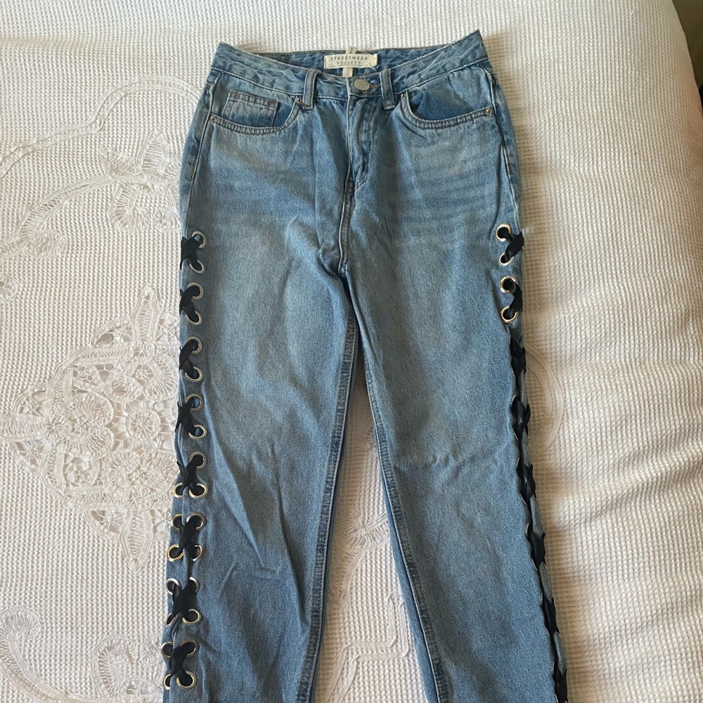 Streetwear society jeans with black laces ribbon down the leg